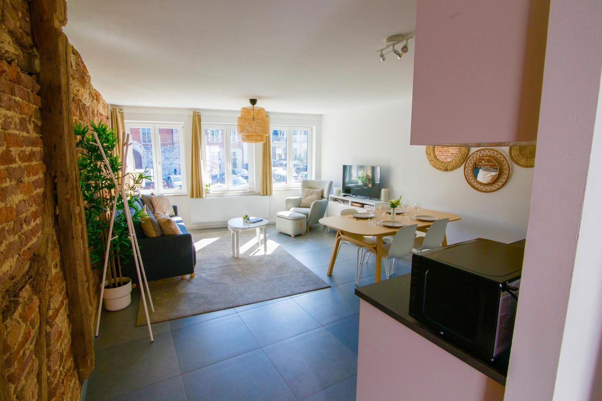 Residence Royal Selys, City-Center - Bike Parking And Outdoor Liege Room photo
